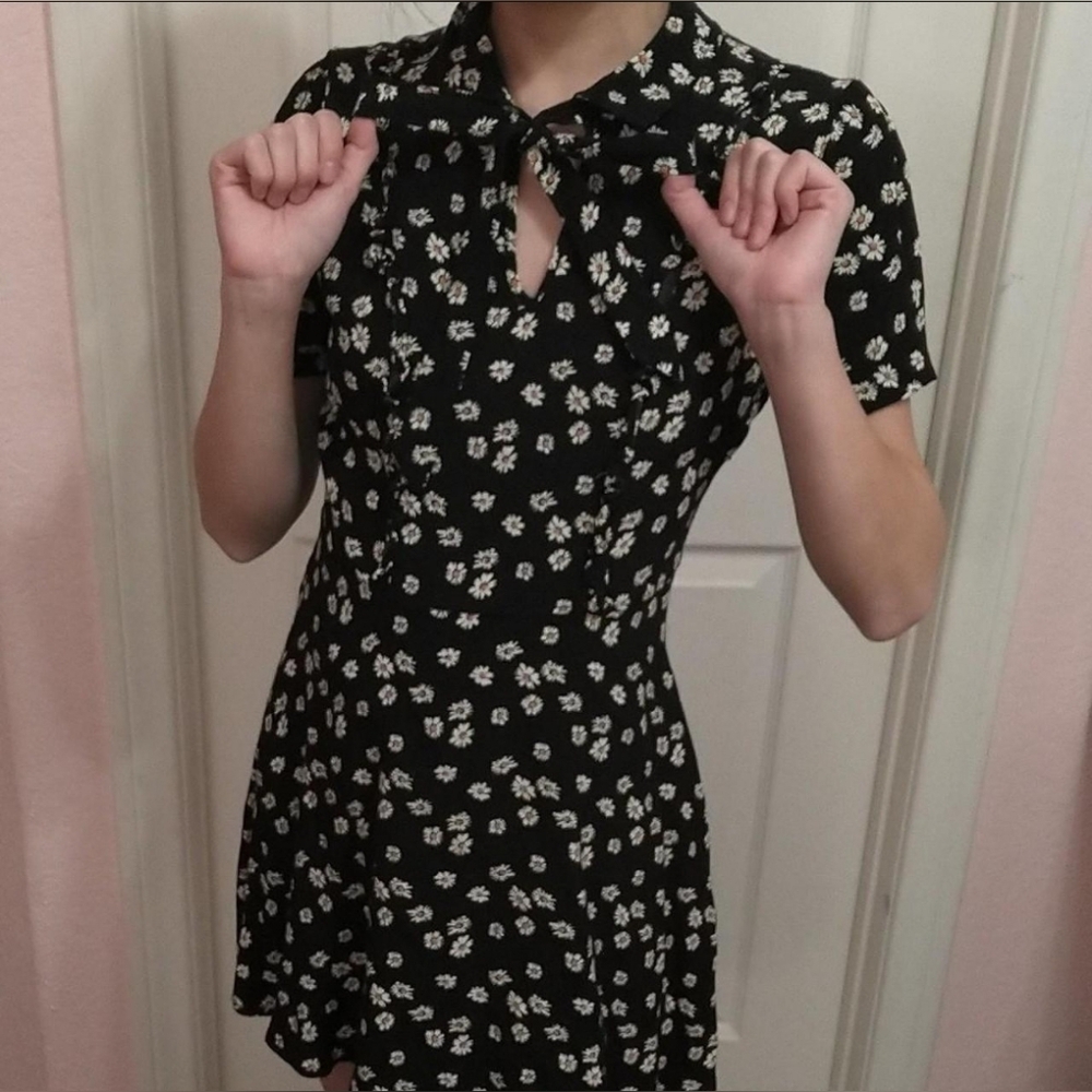 Vintage Daisy Mini Dress